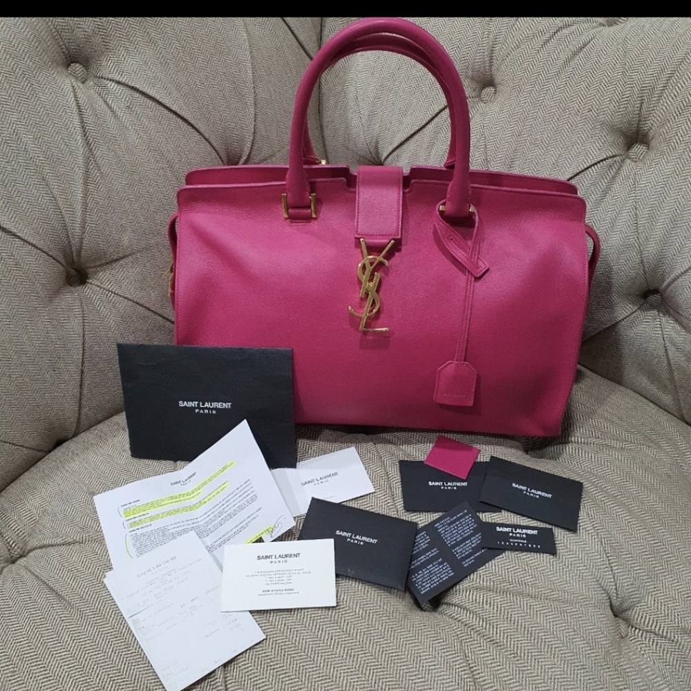 YSL SAINT LAURENT